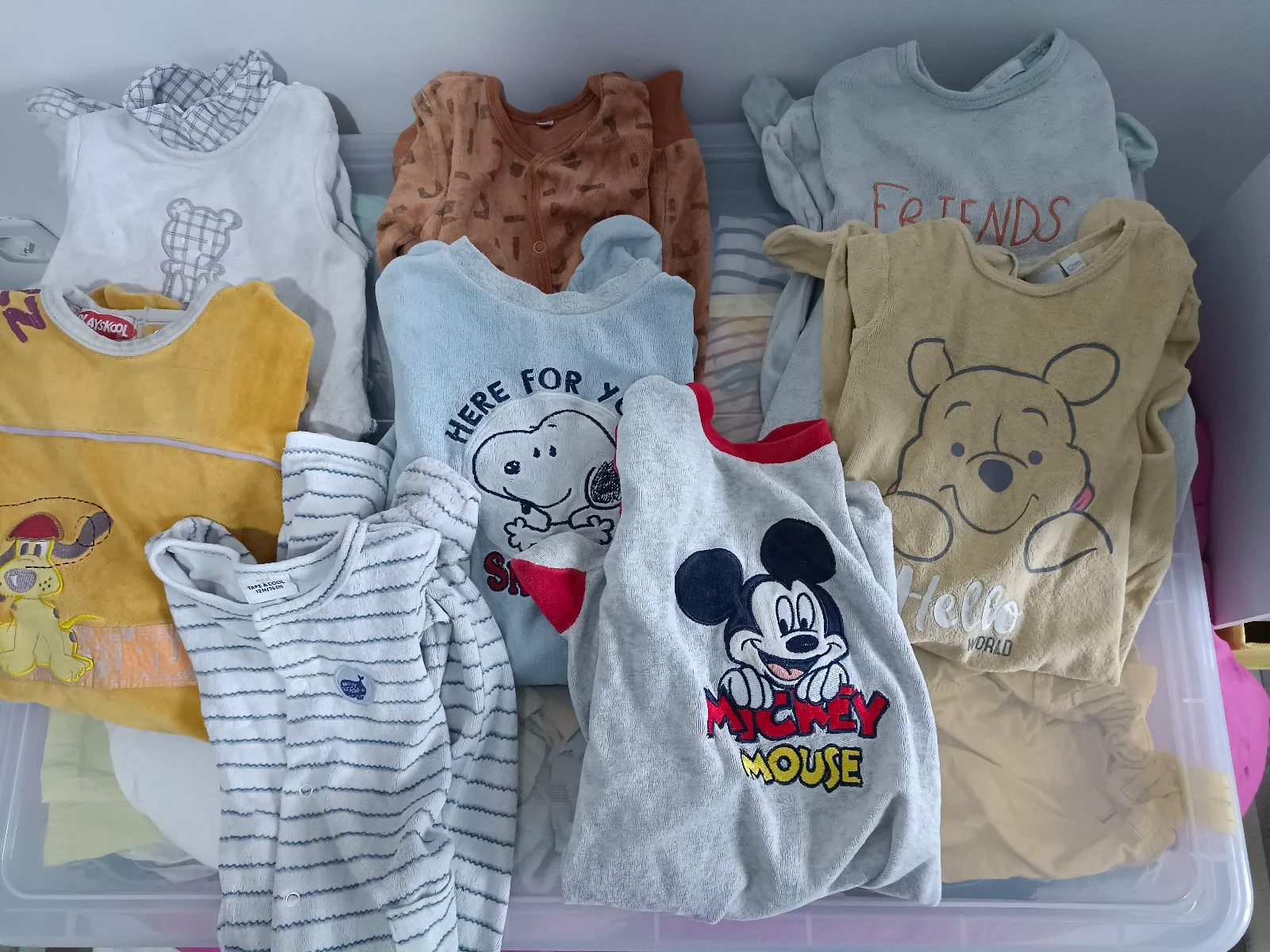 Lot de 8 pyjamas 12 mois